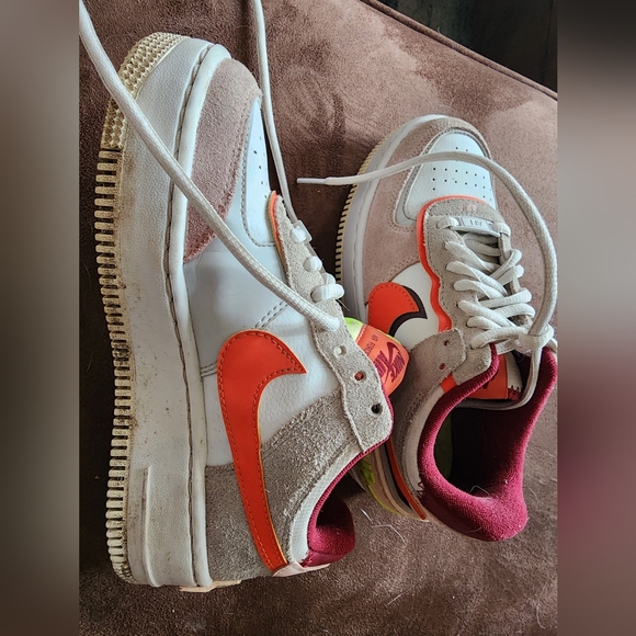 Nike Air Force 1 - Picture 4 of 5